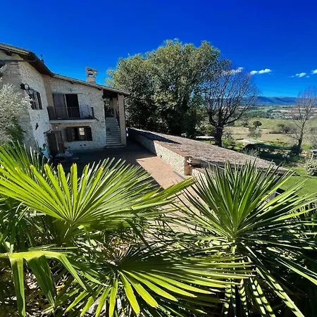 Stunning Grounds Surround Each Apt Panoramic Views All Around You * Colle Umberto (Umbria)