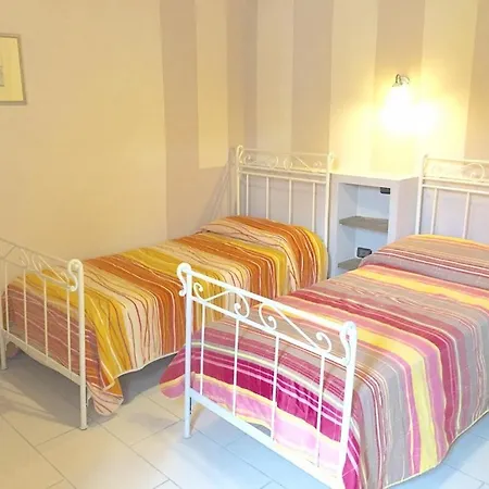 Stunning Grounds Surround Each Apt Panoramic Views All Around You شقة *